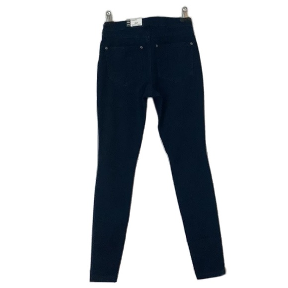 HUE denim blue leggings w/ faux jeans pockets. Cotton blend small. - Picture 1 of 6